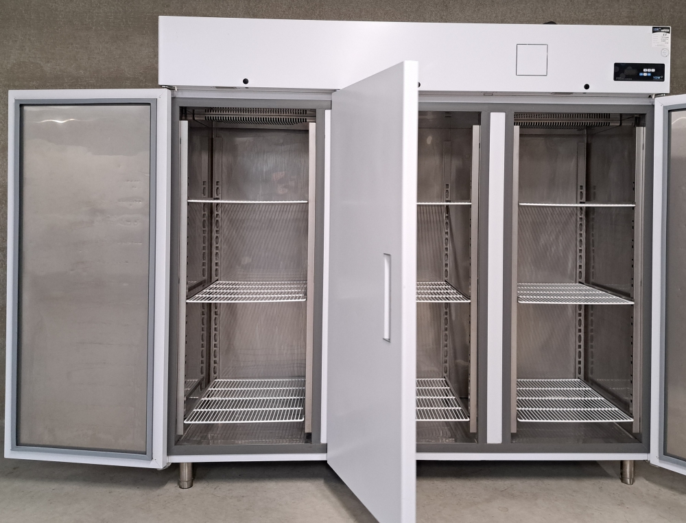 Occasion Evermed LF 2100 W/S driedeurs laboratorium vrieskast