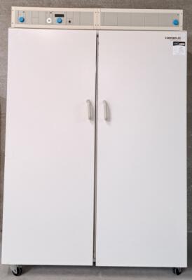 Occasion Heraeus B 6760 dubbeldeurs broedstoof