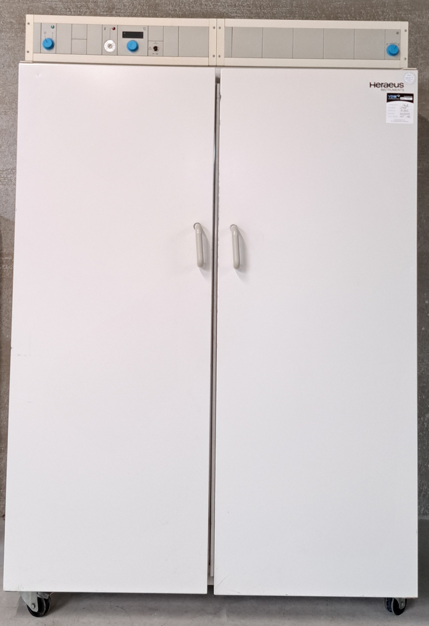 Occasion Heraeus B 6760 dubbeldeurs broedstoof