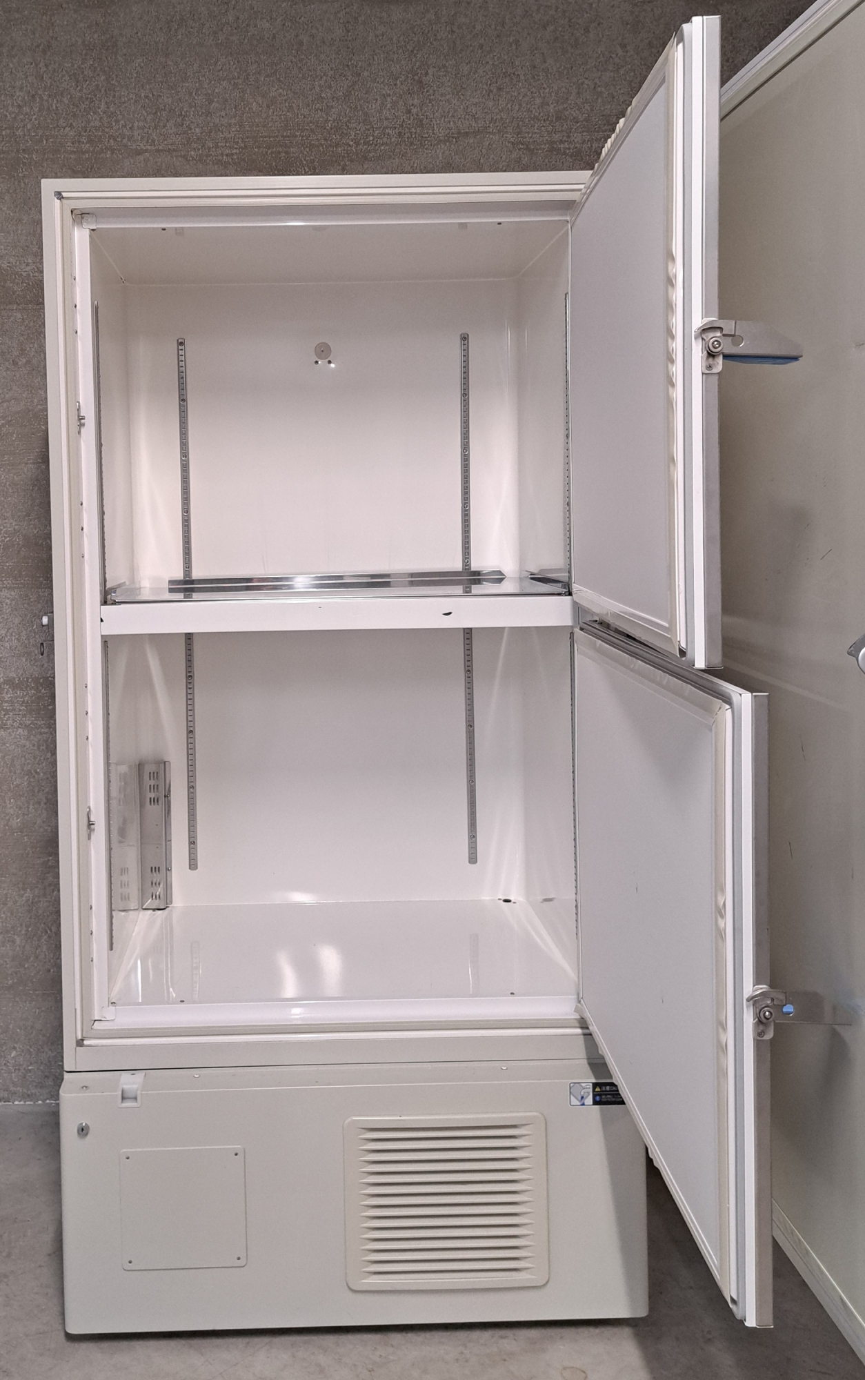 Occasion Sanyo MDF-U74V -80°C vrieskast