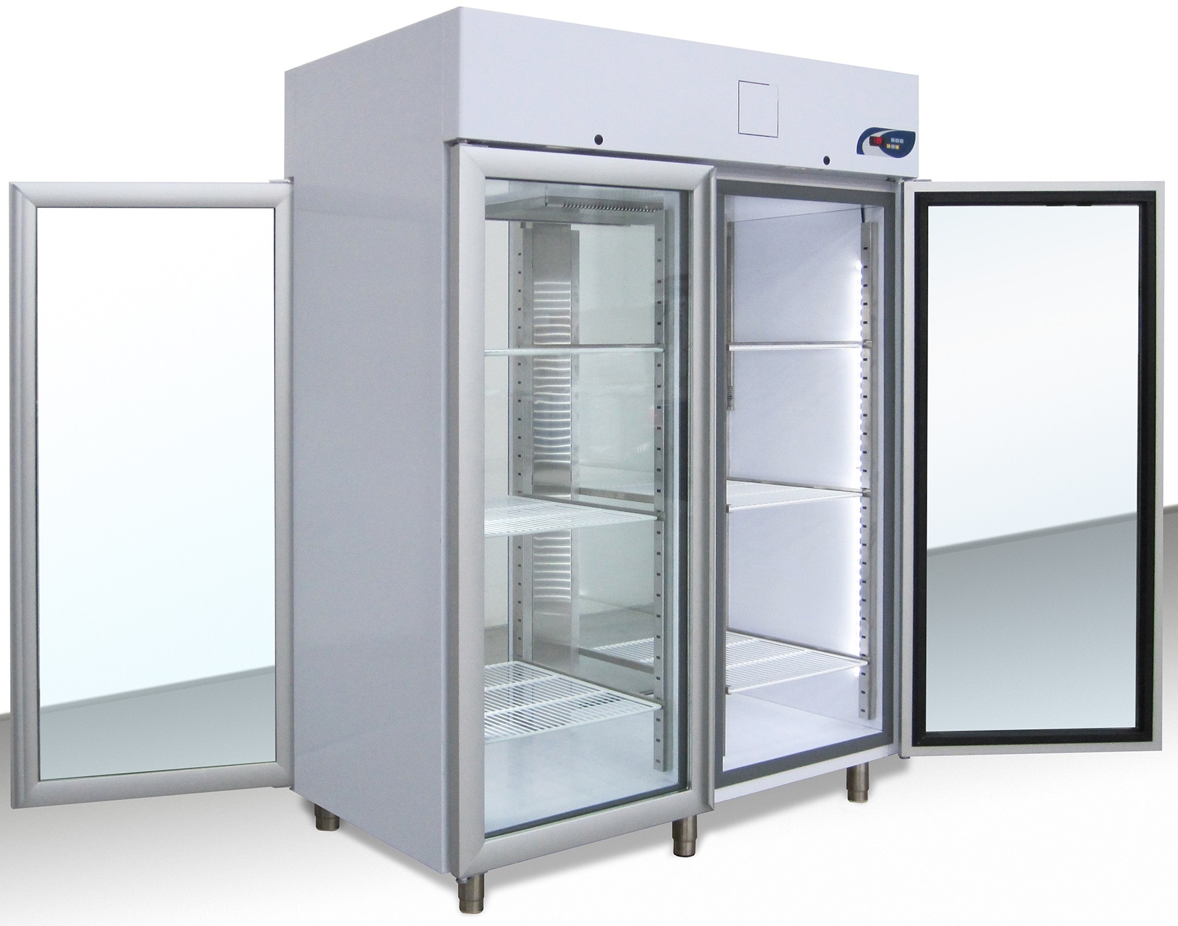 Evermed MPR 1365 W P-T dubbeldeurs laboratorium doorgeefkoelkast met glasdeuren